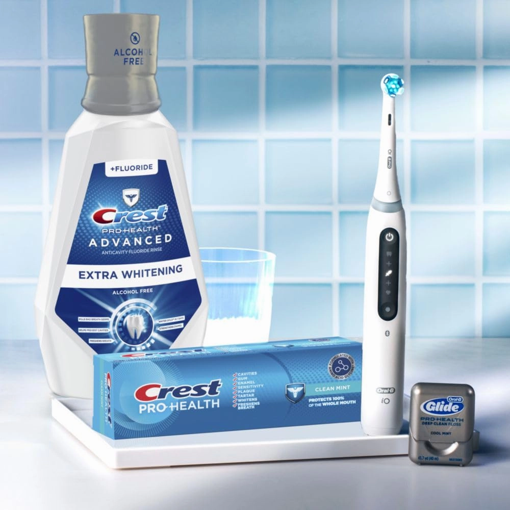 Crest Pro-Health Advanced Mouthwash, Alcohol Free, Extra Whitening, Energizing Mint Flavor, 2X946Ml (32 Fl Oz)